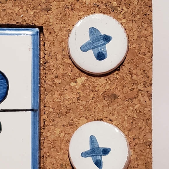 Rooster Tic-Tac-Toe Game Algarve Pottery on Cork - Picture 3 of 7